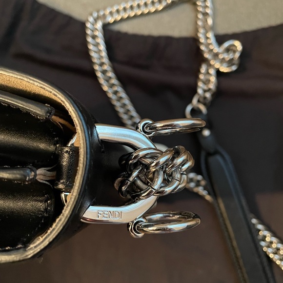 ⭐️Fendi Kan I Leather Bag authentic💕 - Picture 10 of 13